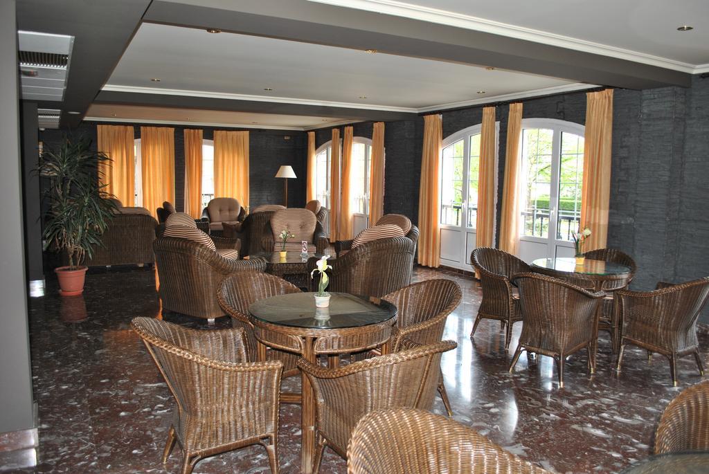Hotel Gernika - Adults Only Bagian luar foto