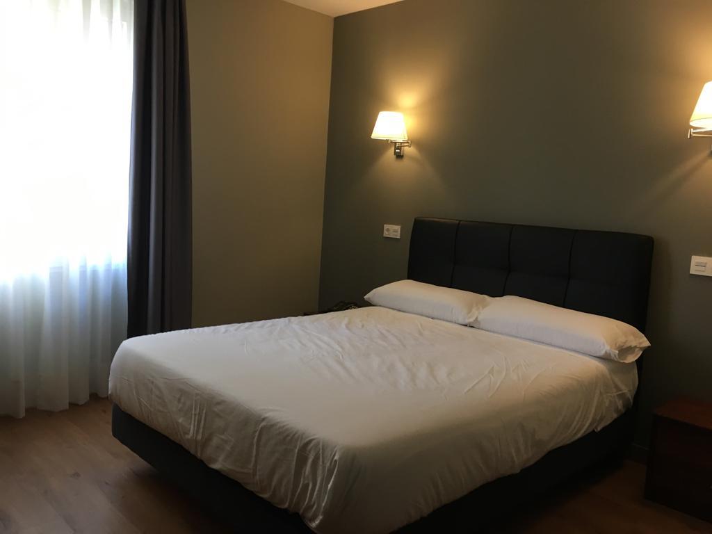Hotel Gernika - Adults Only Bagian luar foto