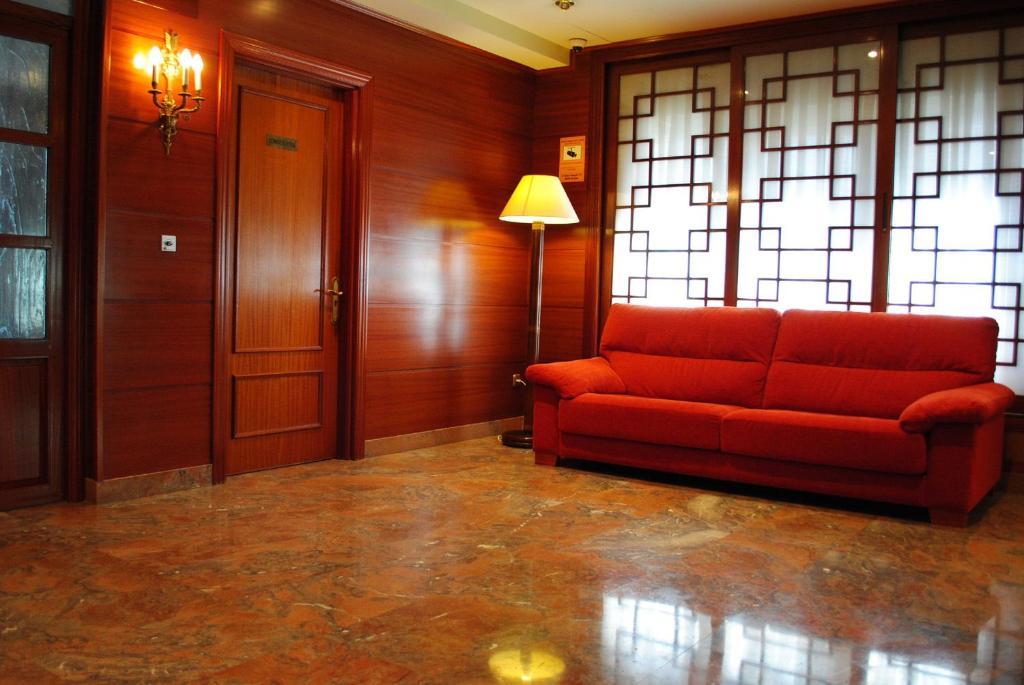 Hotel Gernika - Adults Only Bagian luar foto